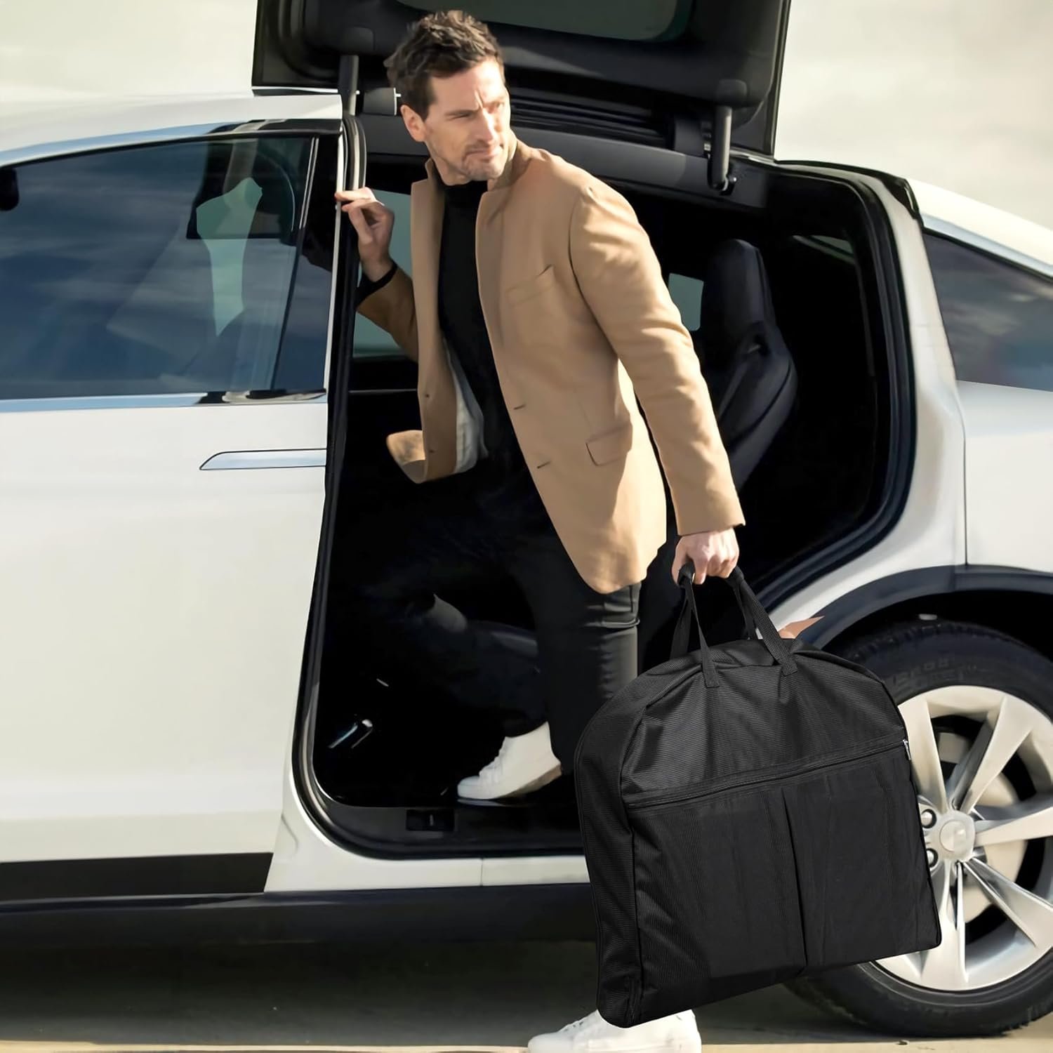 SLEEPING LAMB Heavy Duty Garment Bag for Travel, 43''Waterproof Suit Bag for Men Travel and Foldable Carry On Garment Bag for Hanging Clothes with Large Pocket in Business Trip, Black - Image 7